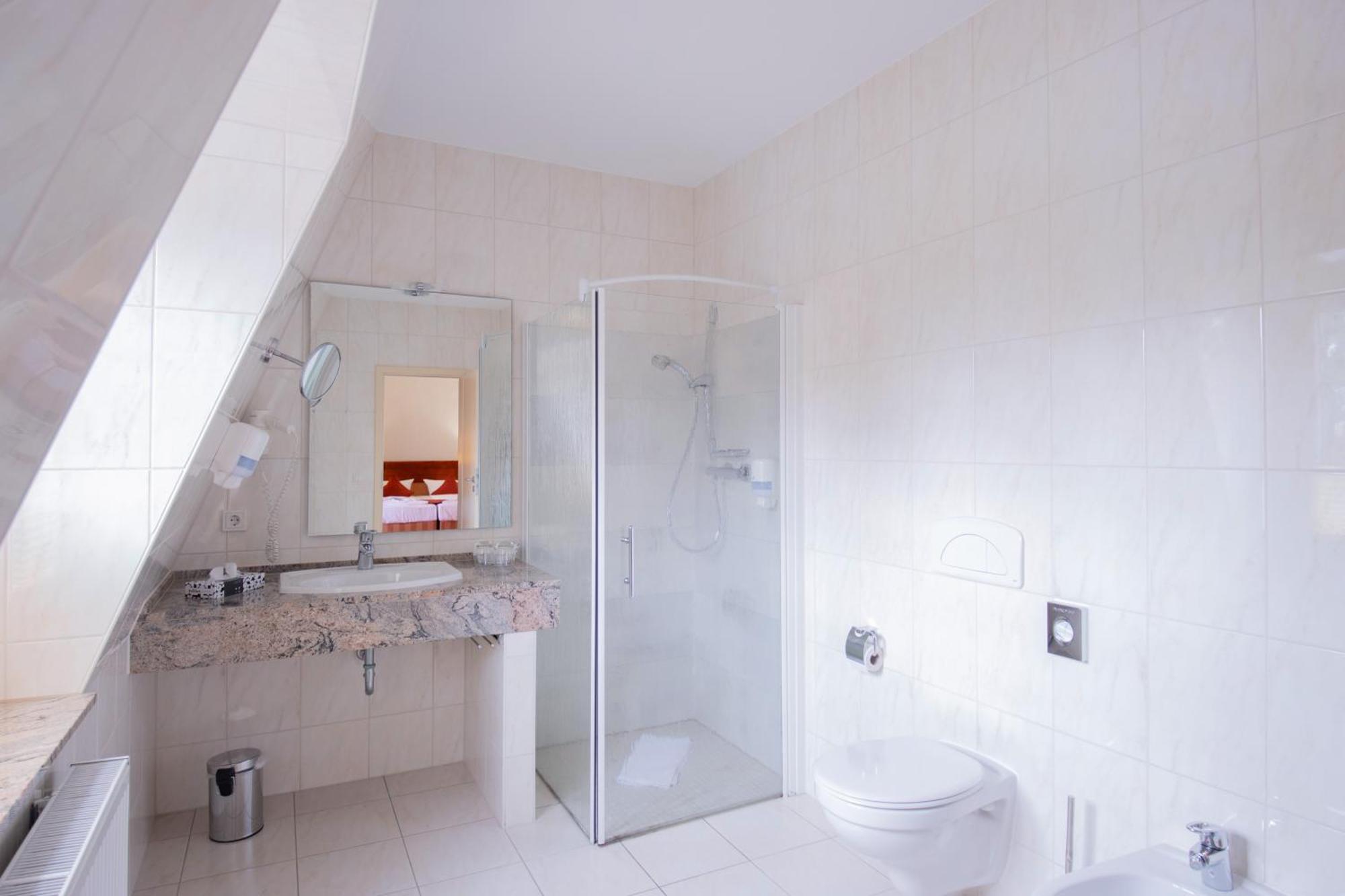 Seehotel Grossraeschen Kamer foto