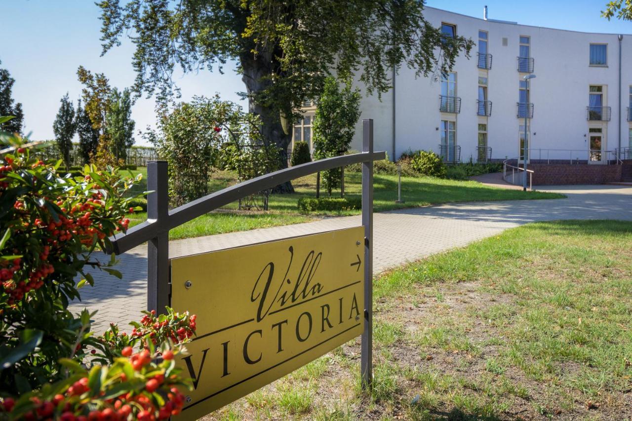 Seehotel Grossraeschen Buitenkant foto